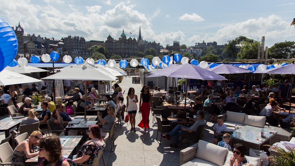 Edinburgh Fringe Festival Lanterns Hanging Lantern Company
